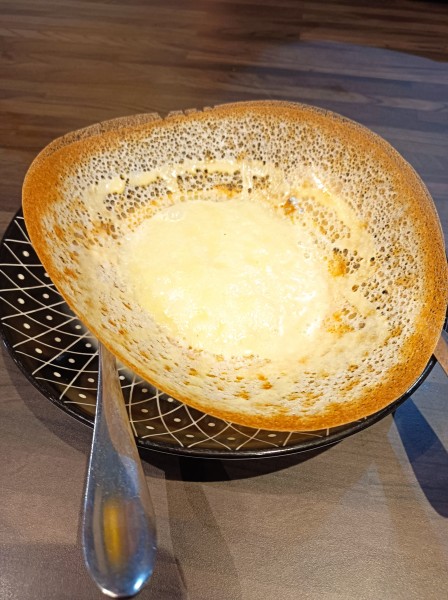 【マレーシア移住者必見】南インドの絶品軽食「アッパム」とは？