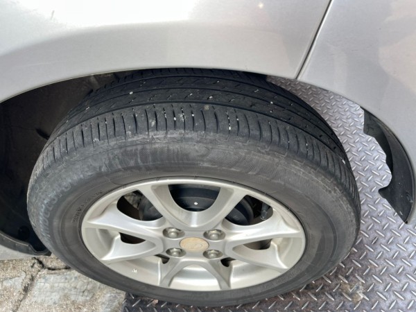 【マレーシアの車メンテナンス事情】5年経ったらタイヤ交換！