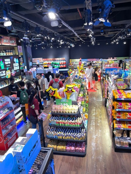 【現代版駄菓子屋】マレーシアのMiX.Storeでアジアのお菓子を満喫！