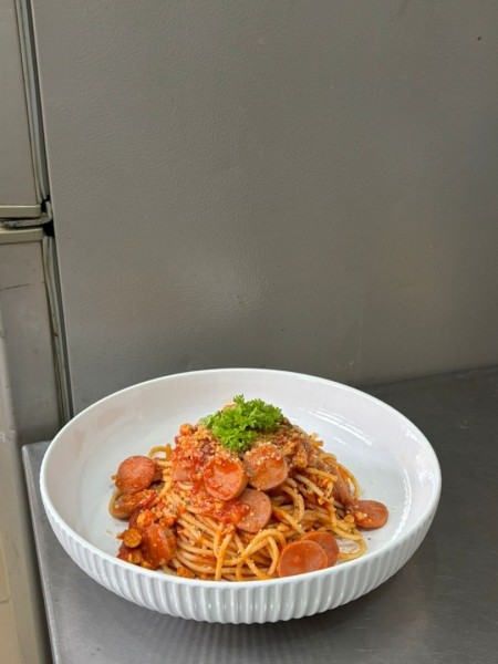 【クアラルンプール日本人会】お花も買える！！朝日カフェでほっとひと息