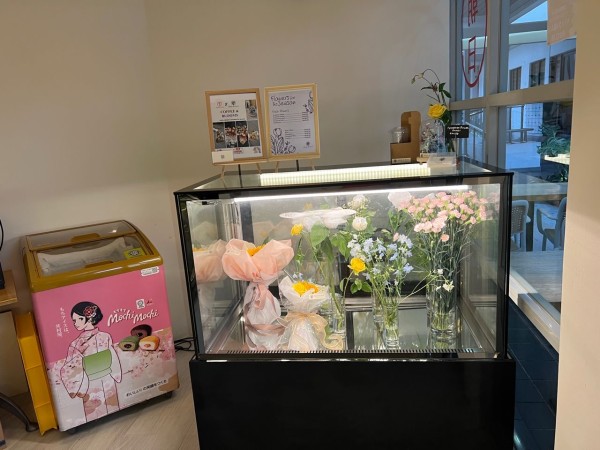 【クアラルンプール日本人会】お花も買える！！朝日カフェでほっとひと息