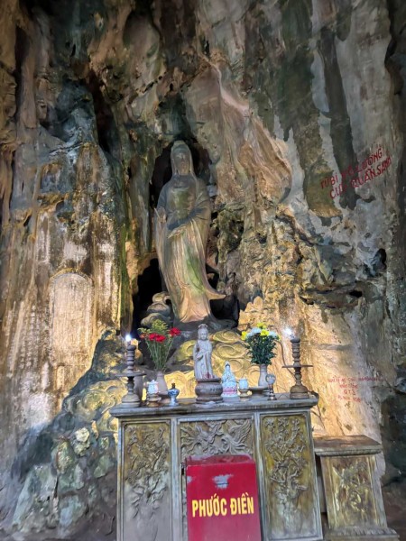 マレーシアから気軽に行けるベトナム①｜ダナンでミーケビーチとお寺巡り