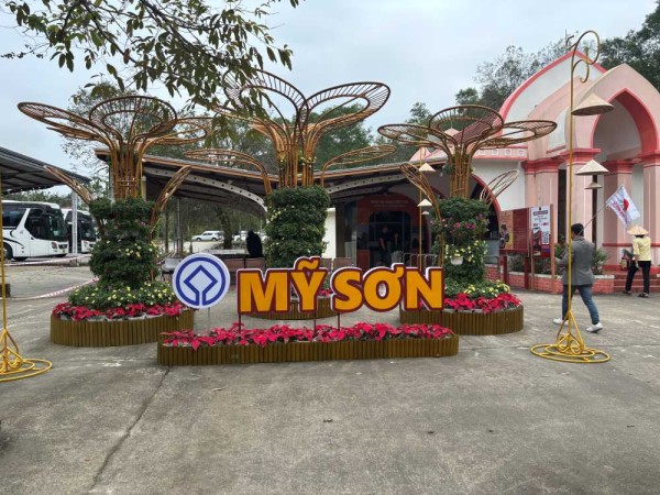 マレーシアから気軽に行けるベトナム②｜ミーソン遺跡とホイアンのランタンフェスティバル