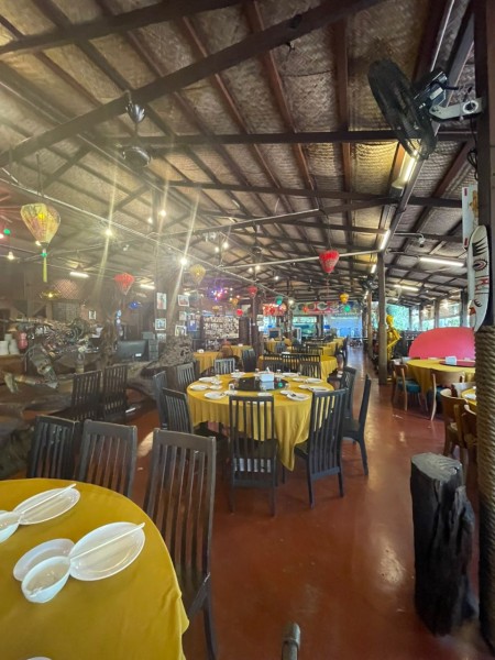 【ランカウイ】おすすめスポット①｜海を眺めながら食べる絶品シーフード！Fish Farm Restaurant & Resort 