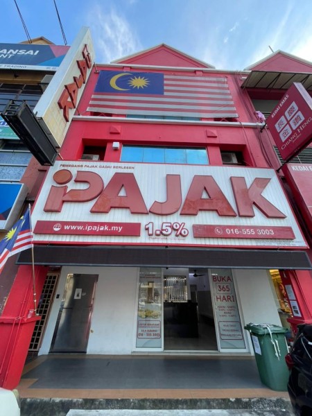 街に一店舗は見かける？「PAJAK（パジャッ）」って何のお店？