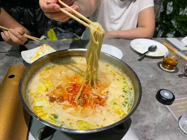 マレーシアで本場の「もつ鍋」が食べられる！MM2H滞在者におすすめしたいKITCHEN WAKAMIYAの魅力