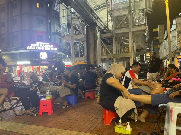 【KLセントラル】深夜3時まで営業！MM2H生活で知っておきたい「道端マッサージ」